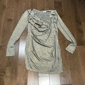 Robbie and Nikki dress sz S